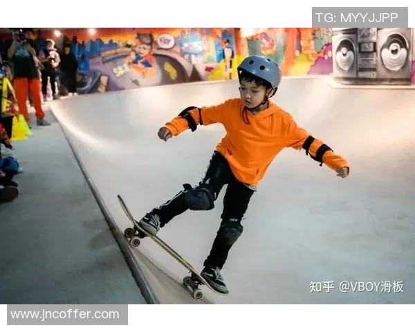 广州飞盘队在滑板精英赛中的个人能力表现全面解析与点评 广州飞盘队在滑板精英赛中的个人能力表现全面解析与点评