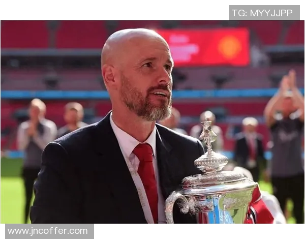 滕哈赫终结曼联执教生涯，俱乐部官方宣布解雇